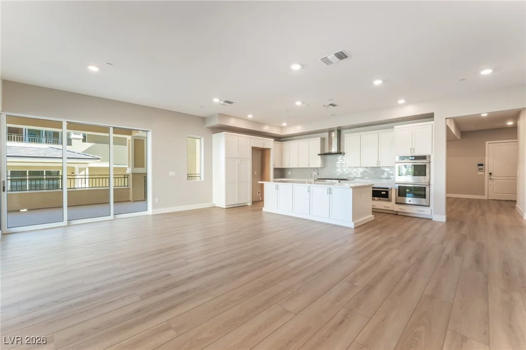 9132 Las Manaitas, Las Vegas, NV 89144