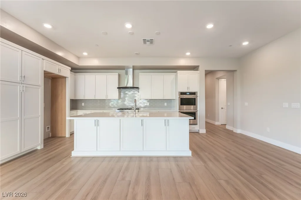 9132 Las Manaitas, Las Vegas, NV 89144