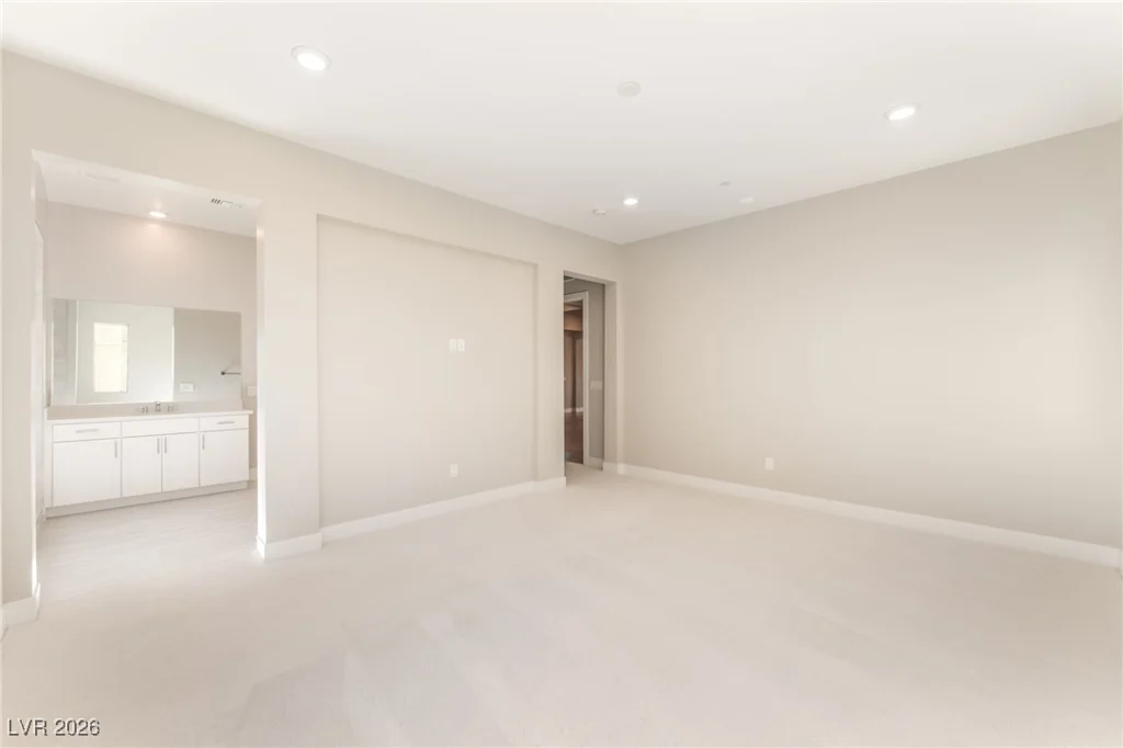 9132 Las Manaitas, Las Vegas, NV 89144