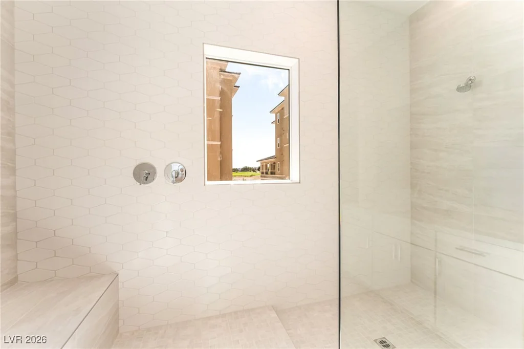 9132 Las Manaitas, Las Vegas, NV 89144
