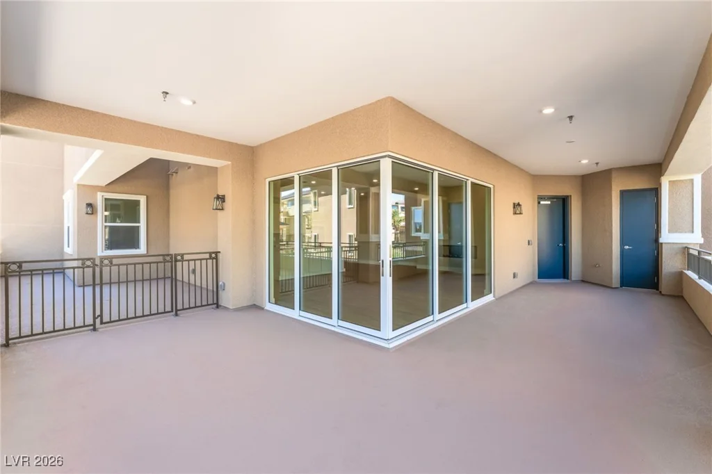 9132 Las Manaitas, Las Vegas, NV 89144