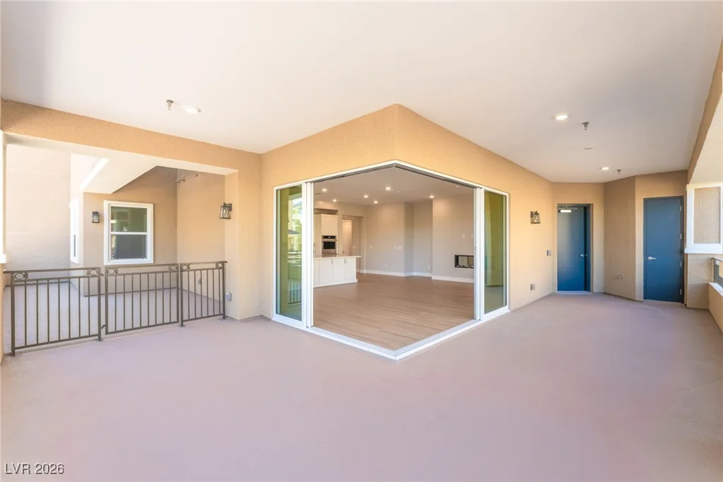 9132 Las Manaitas, Las Vegas, NV 89144