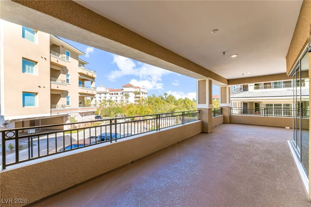 9132 Las Manaitas, Las Vegas, NV 89144