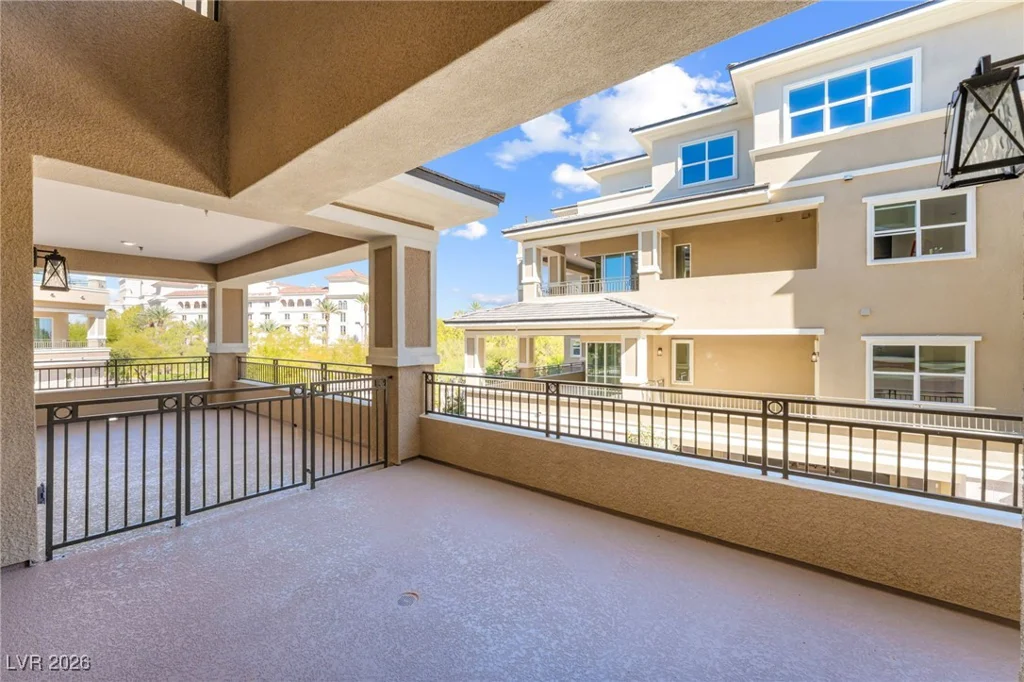 9132 Las Manaitas, Las Vegas, NV 89144