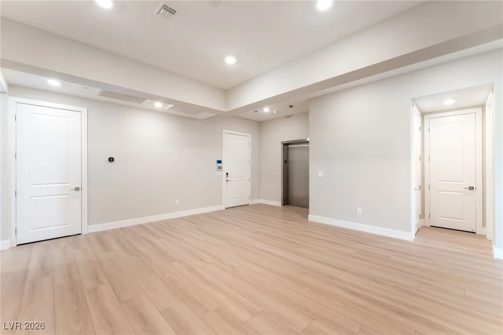 9132 Las Manaitas, Las Vegas, NV 89144