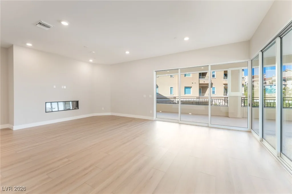 9132 Las Manaitas, Las Vegas, NV 89144