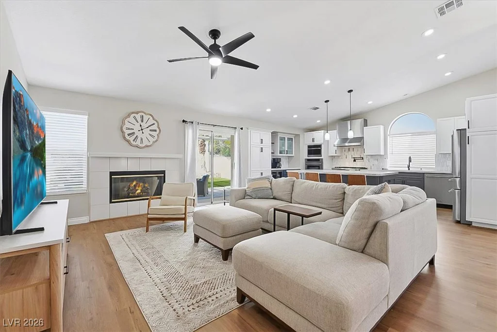2105 Interbay, Las Vegas, NV 89128
