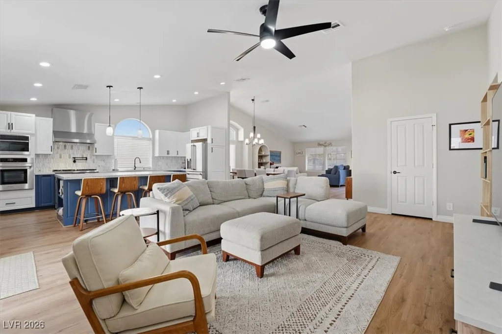 2105 Interbay, Las Vegas, NV 89128