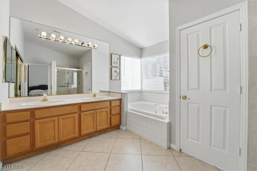 2105 Interbay, Las Vegas, NV 89128