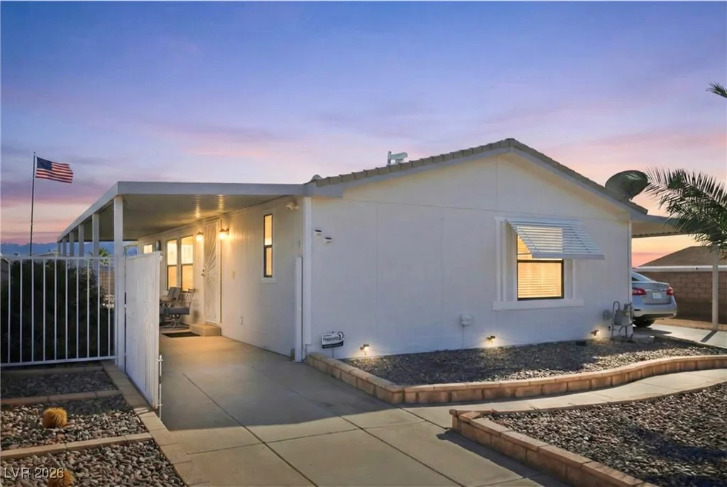 3250 Mirador, Laughlin, NV 89029