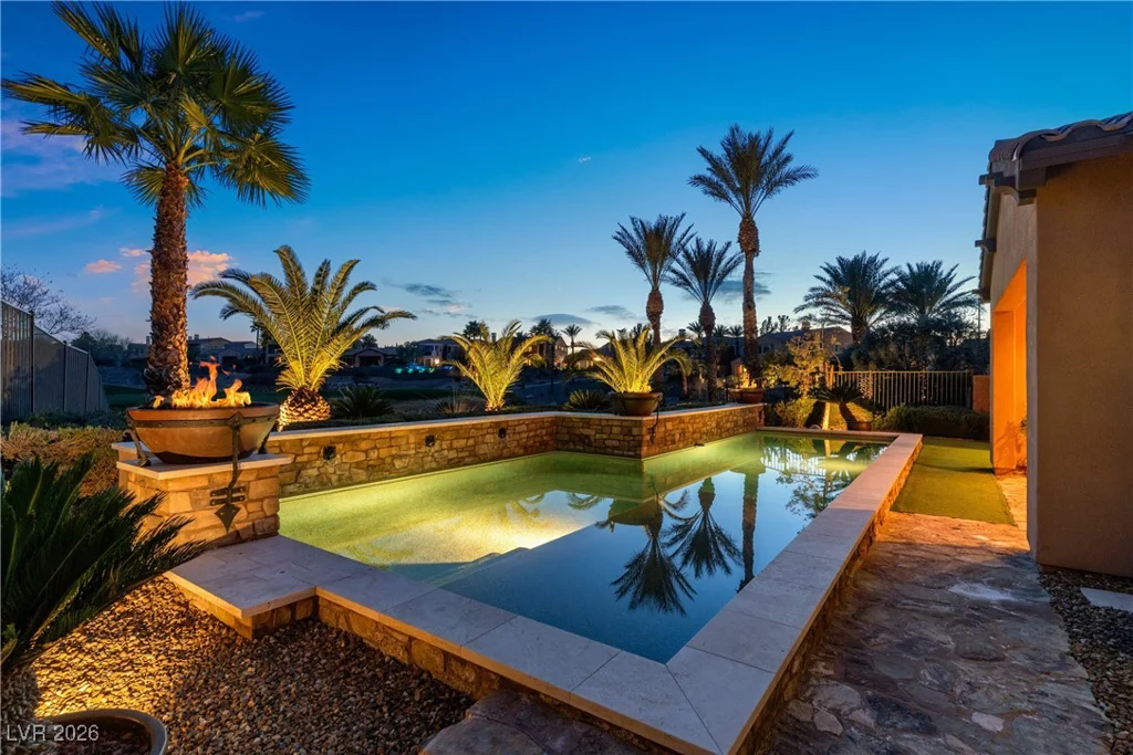 90 Contrada Fiore, Henderson, NV 89011