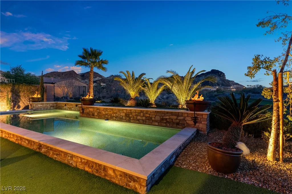 90 Contrada Fiore, Henderson, NV 89011