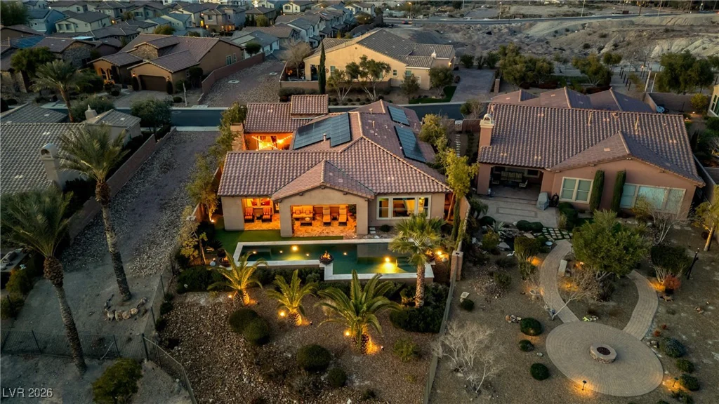 90 Contrada Fiore, Henderson, NV 89011