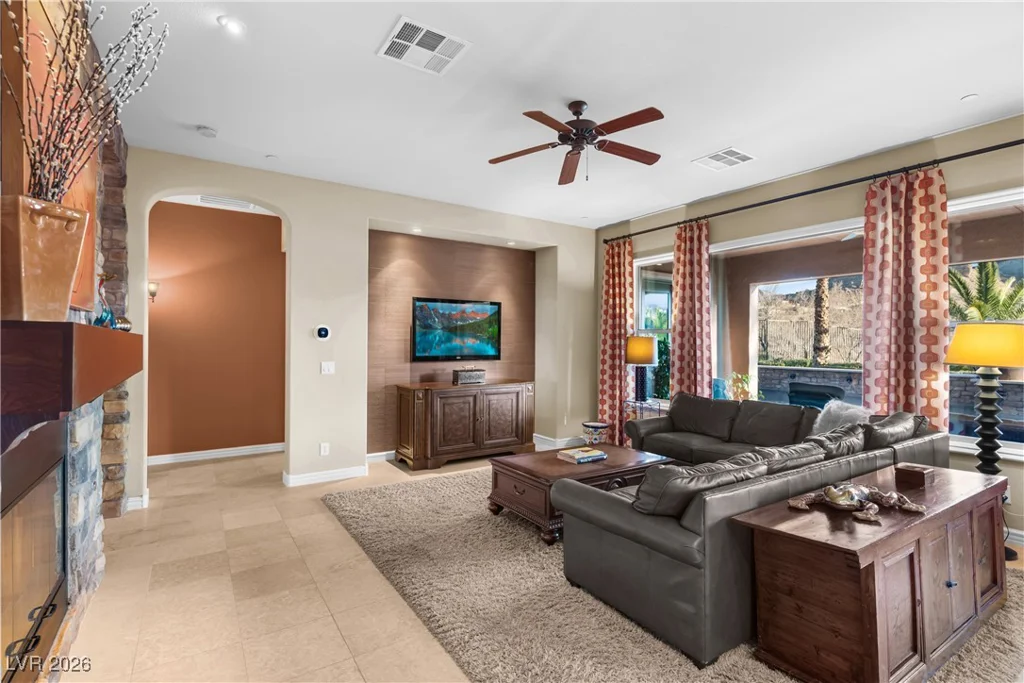 90 Contrada Fiore, Henderson, NV 89011