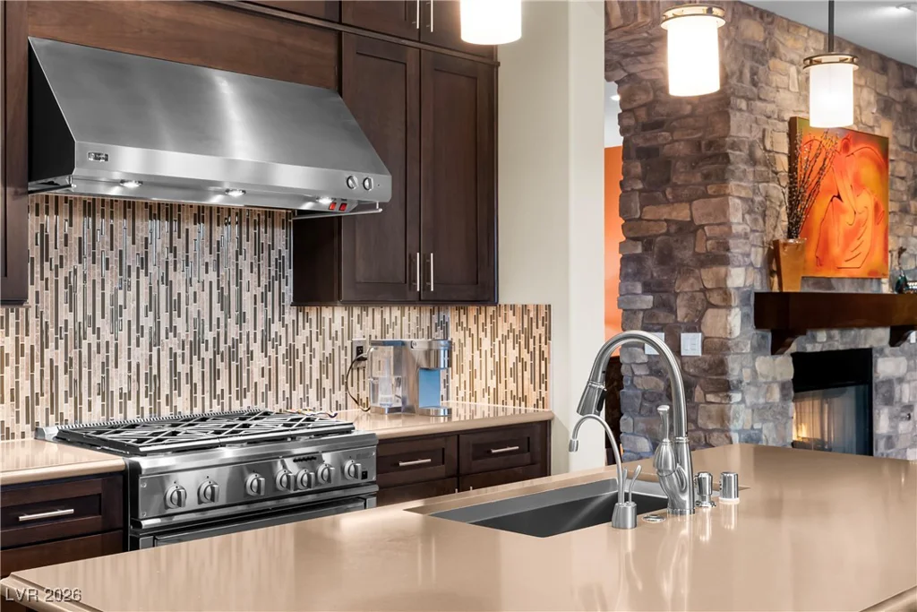 90 Contrada Fiore, Henderson, NV 89011