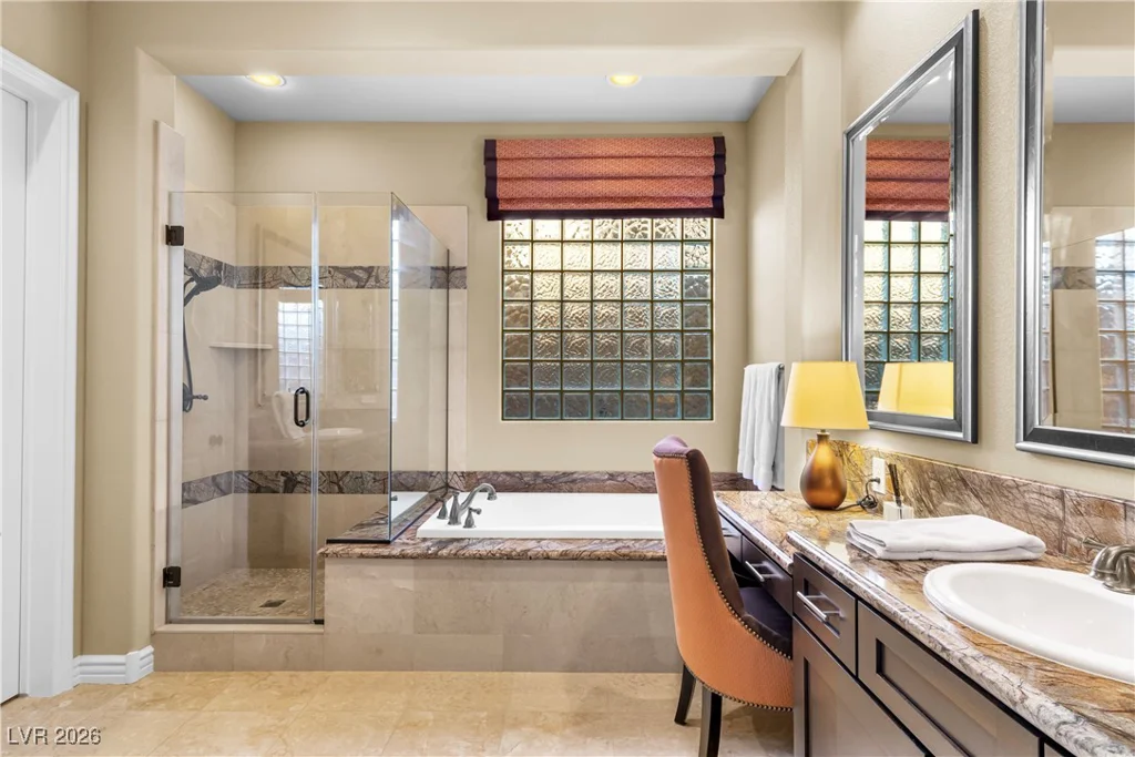 90 Contrada Fiore, Henderson, NV 89011