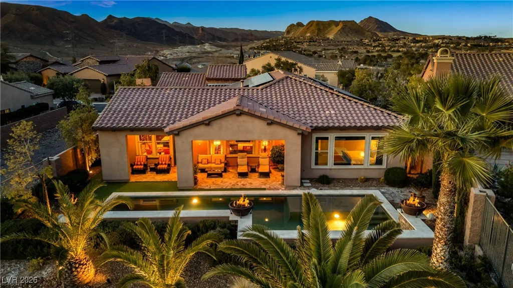 90 Contrada Fiore, Henderson, NV 89011