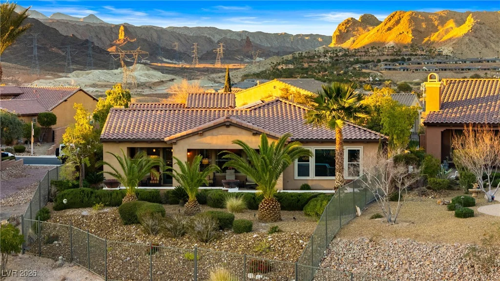 90 Contrada Fiore, Henderson, NV 89011