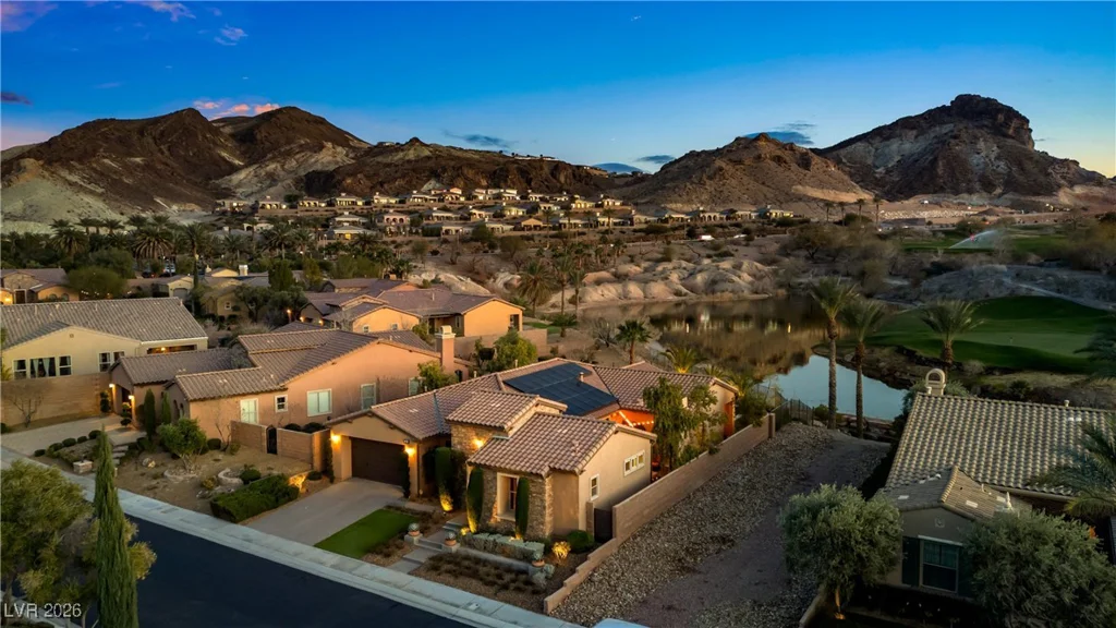 90 Contrada Fiore, Henderson, NV 89011