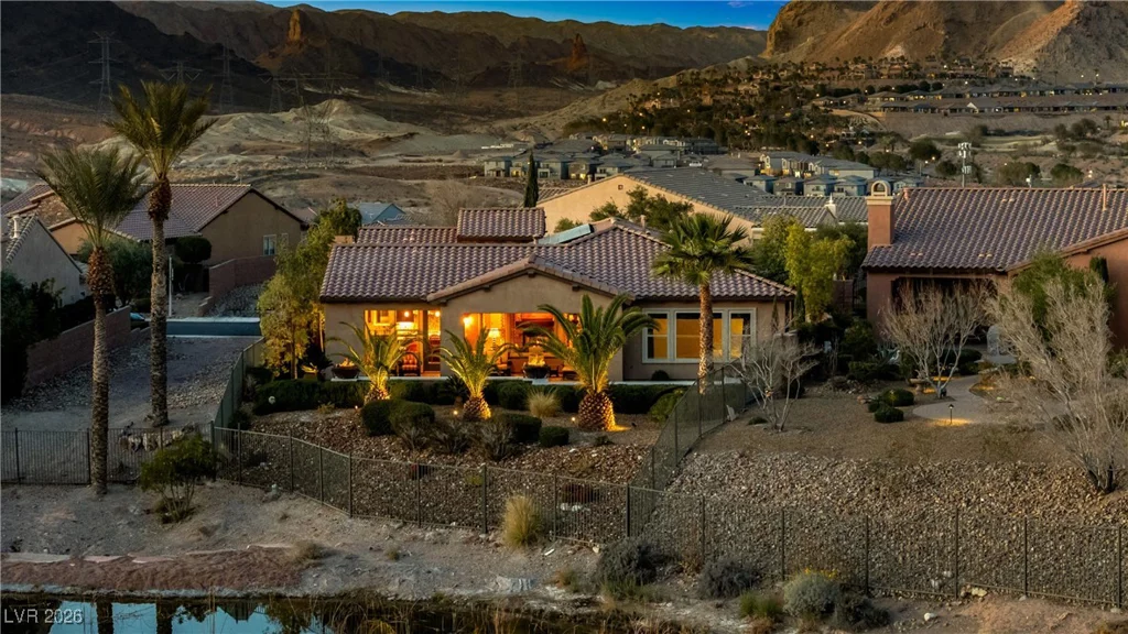 90 Contrada Fiore, Henderson, NV 89011