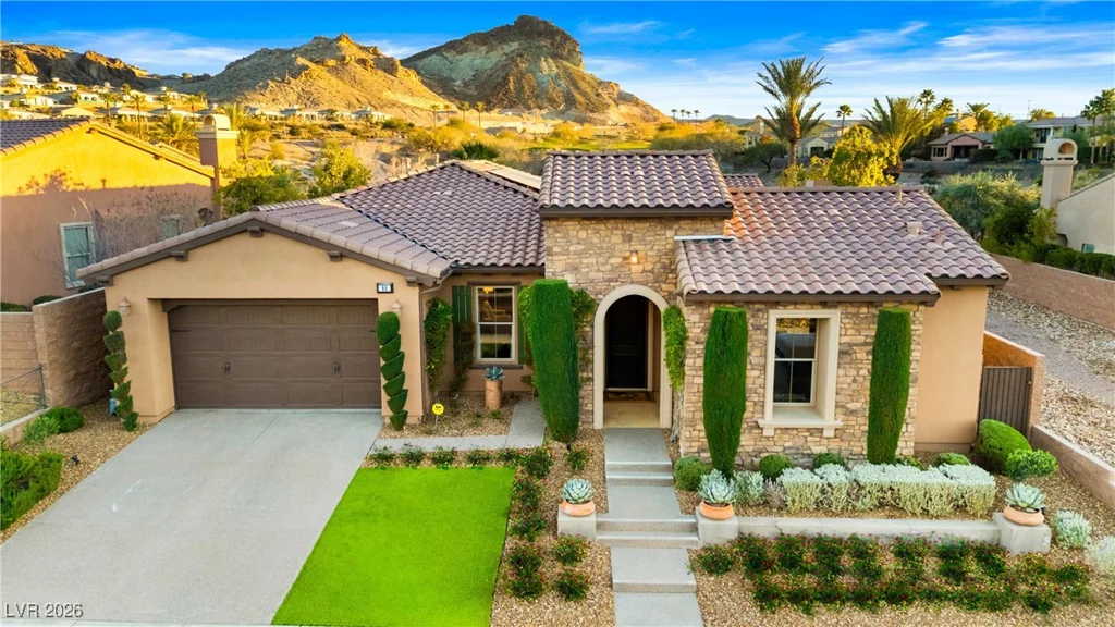 90 Contrada Fiore, Henderson, NV 89011