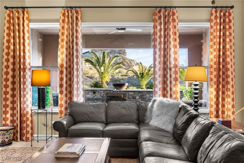 90 Contrada Fiore, Henderson, NV 89011