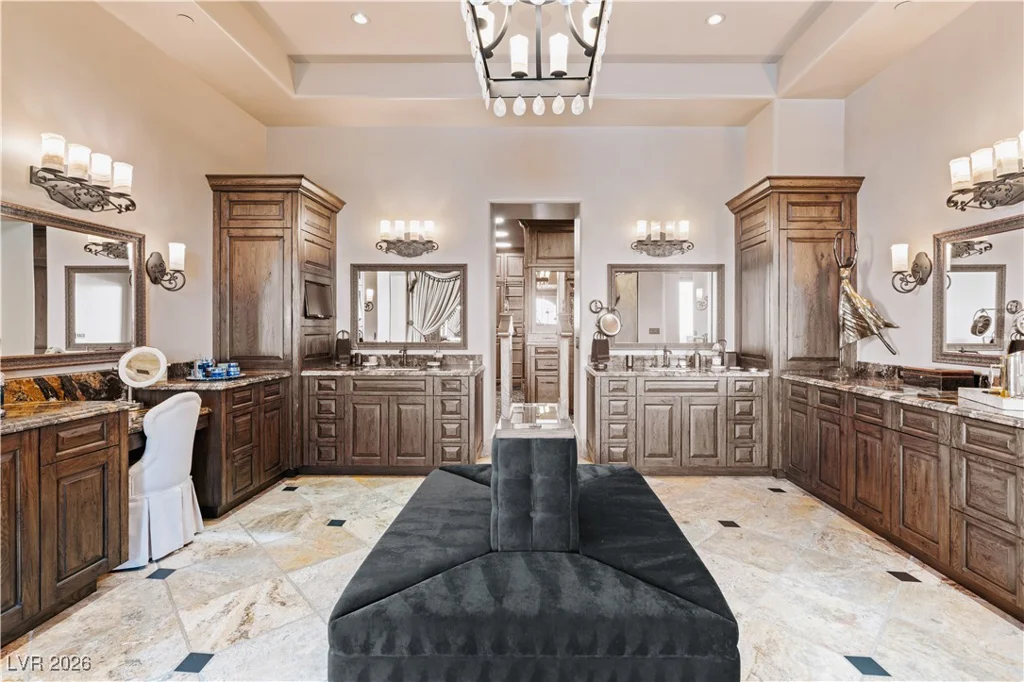 1123 Christian, Henderson, NV 89002