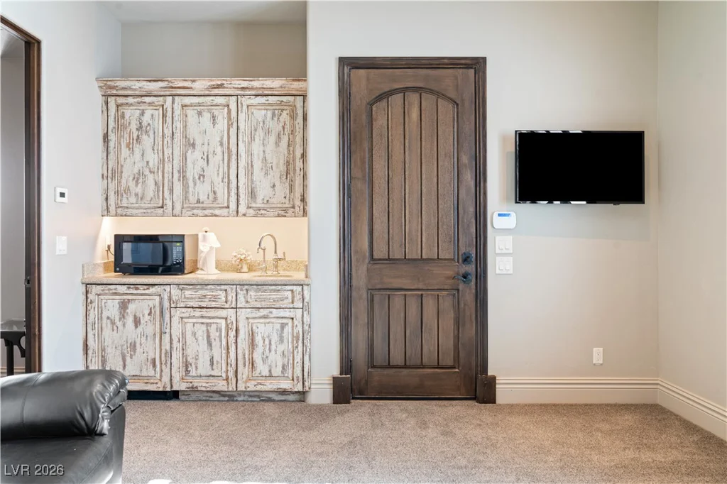 1123 Christian, Henderson, NV 89002