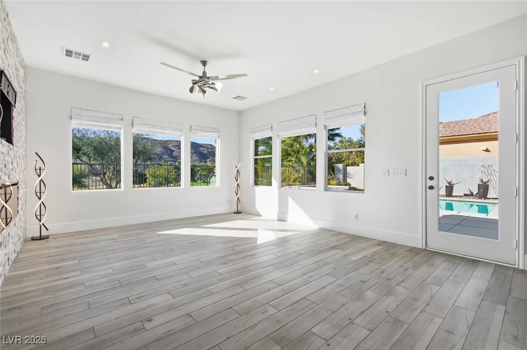 2603 Red Springs, Las Vegas, NV 89135