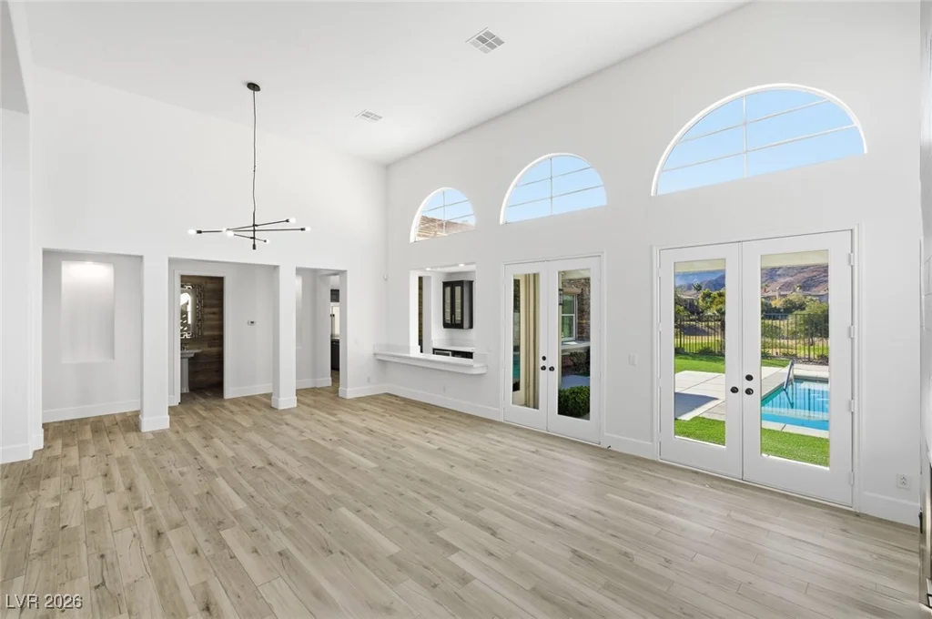 2603 Red Springs, Las Vegas, NV 89135