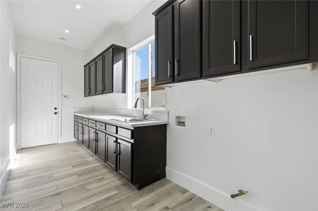 2603 Red Springs, Las Vegas, NV 89135