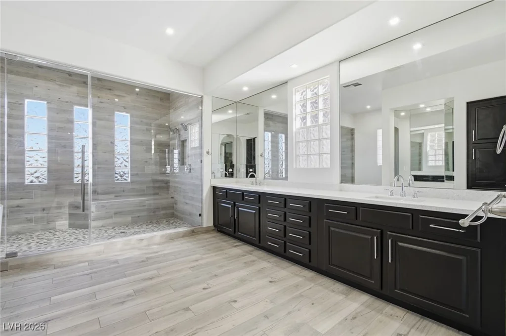 2603 Red Springs, Las Vegas, NV 89135