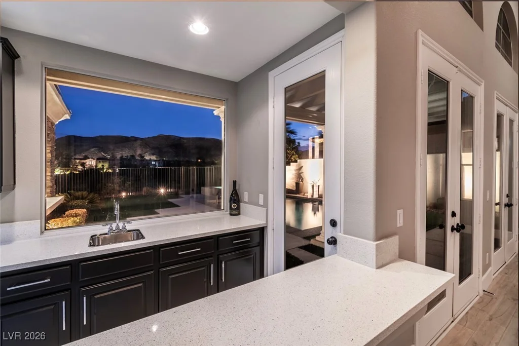 2603 Red Springs, Las Vegas, NV 89135