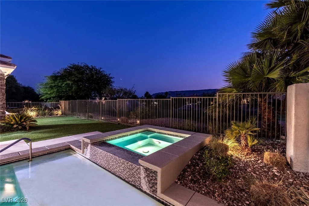2603 Red Springs, Las Vegas, NV 89135