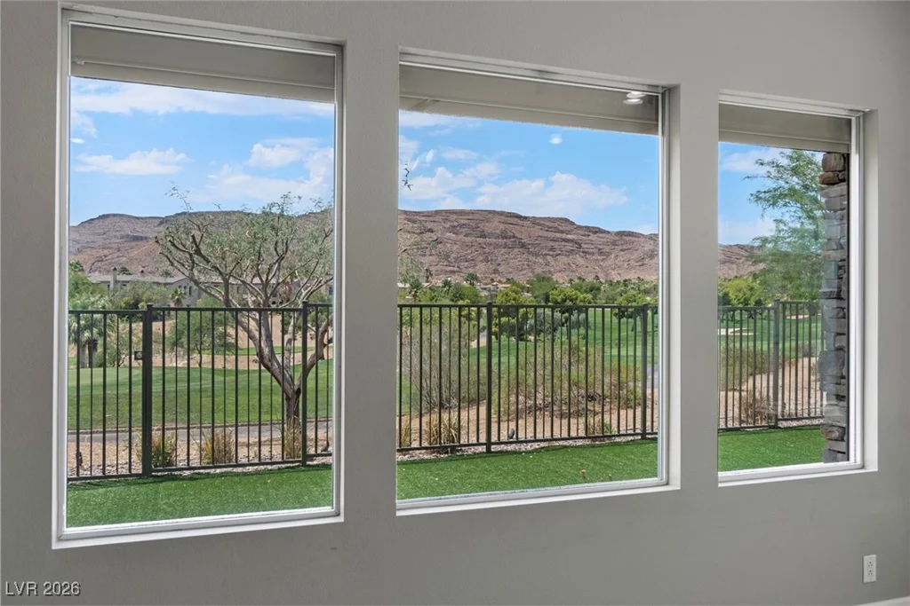 2603 Red Springs, Las Vegas, NV 89135