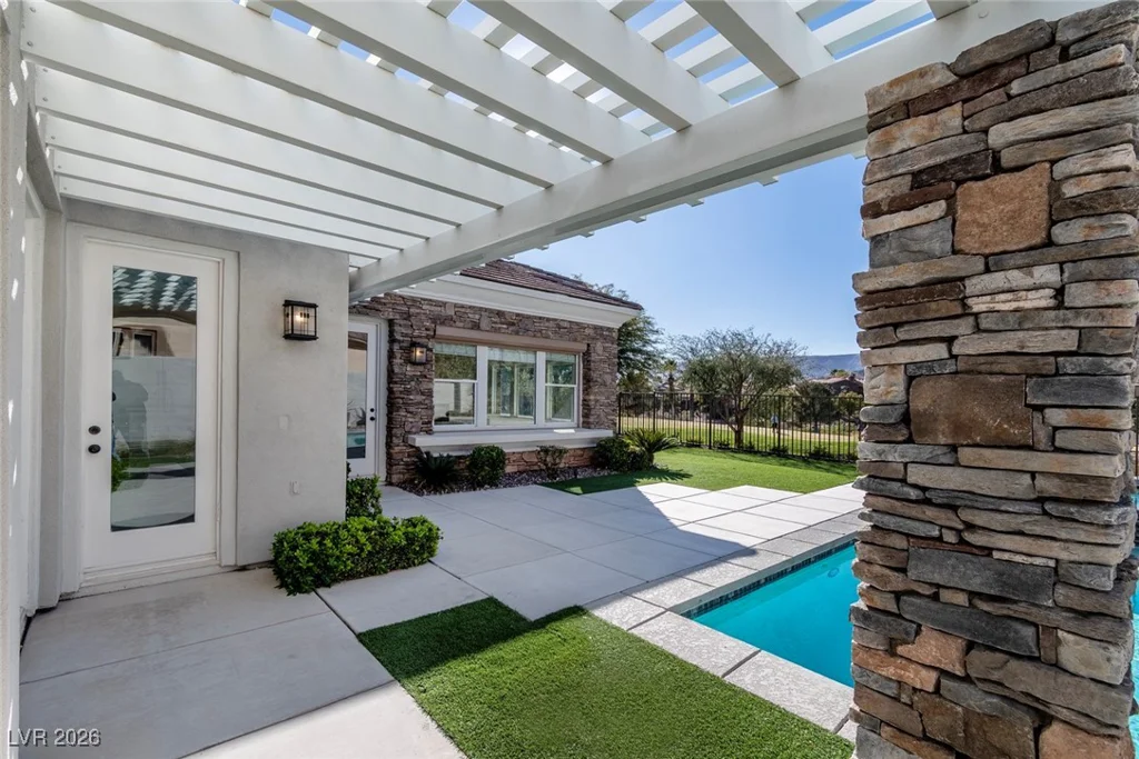 2603 Red Springs, Las Vegas, NV 89135
