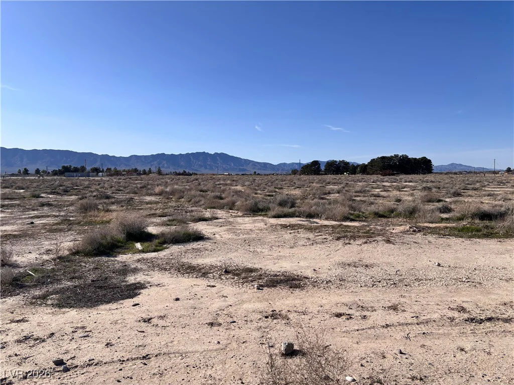 7801 Squaw Valley, Pahrump, NV 89061