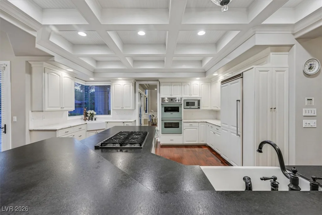 1809 White Hawk, Las Vegas, NV 89134