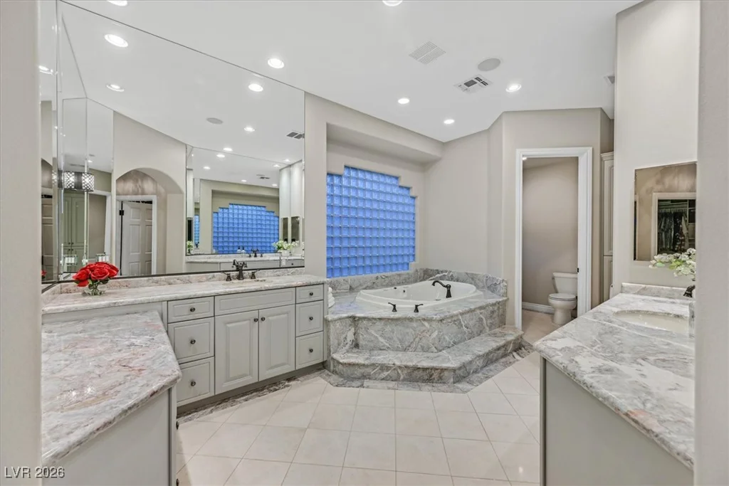 1809 White Hawk, Las Vegas, NV 89134