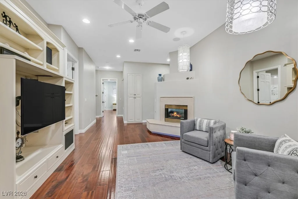 1809 White Hawk, Las Vegas, NV 89134