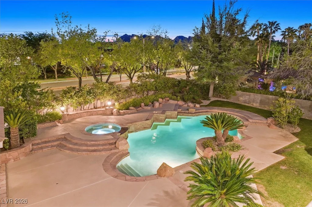 1809 White Hawk, Las Vegas, NV 89134