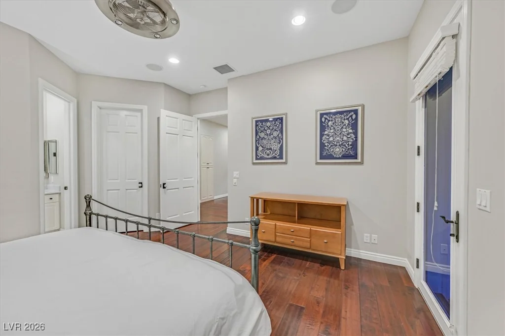 1809 White Hawk, Las Vegas, NV 89134