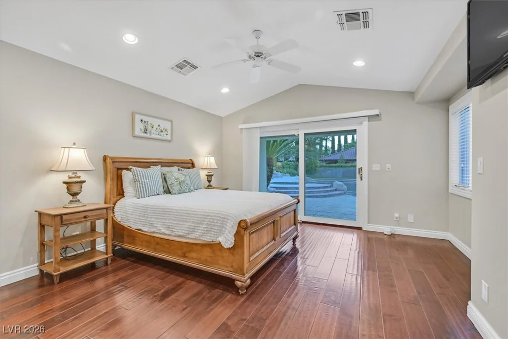 1809 White Hawk, Las Vegas, NV 89134