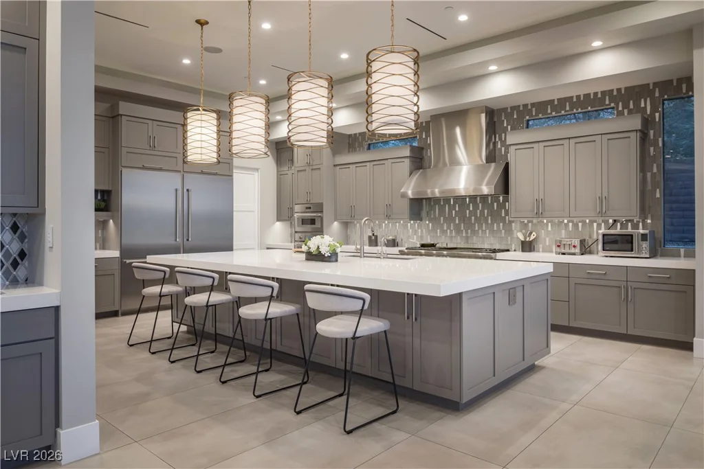 8 Sun Glow, Las Vegas, NV 89135