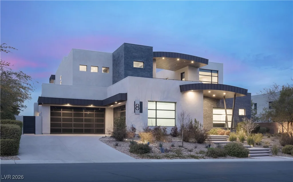 8 Sun Glow, Las Vegas, NV 89135