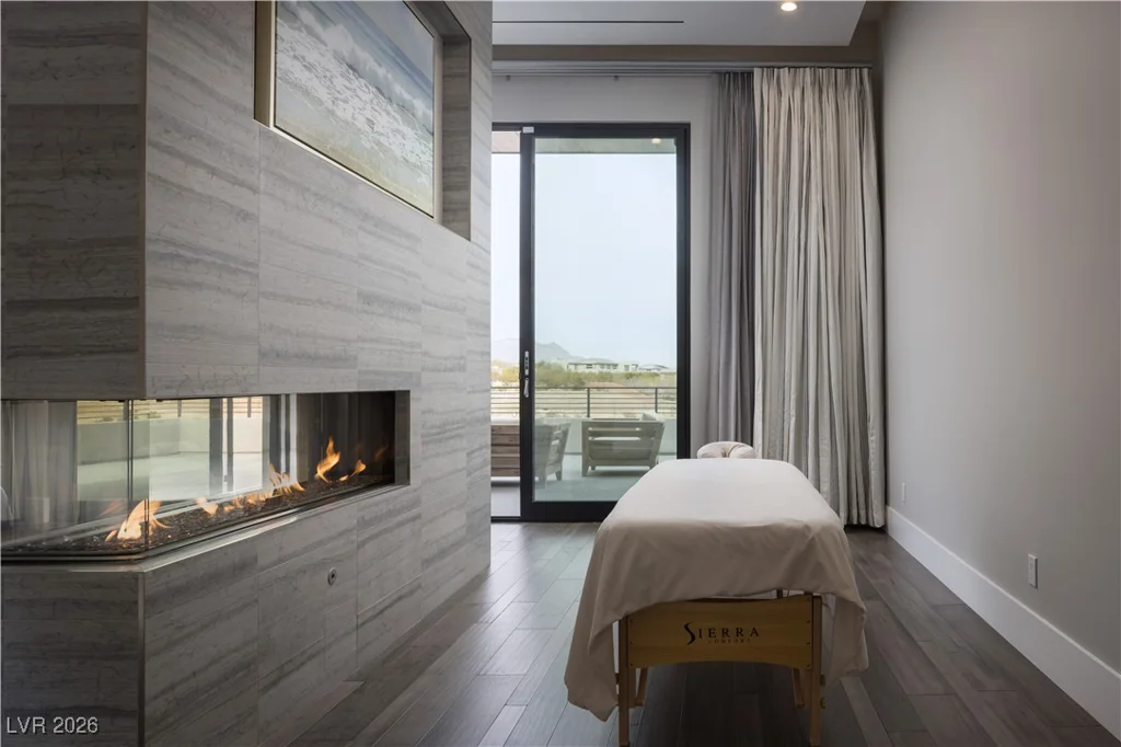 8 Sun Glow, Las Vegas, NV 89135