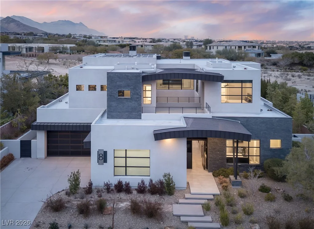 8 Sun Glow, Las Vegas, NV 89135