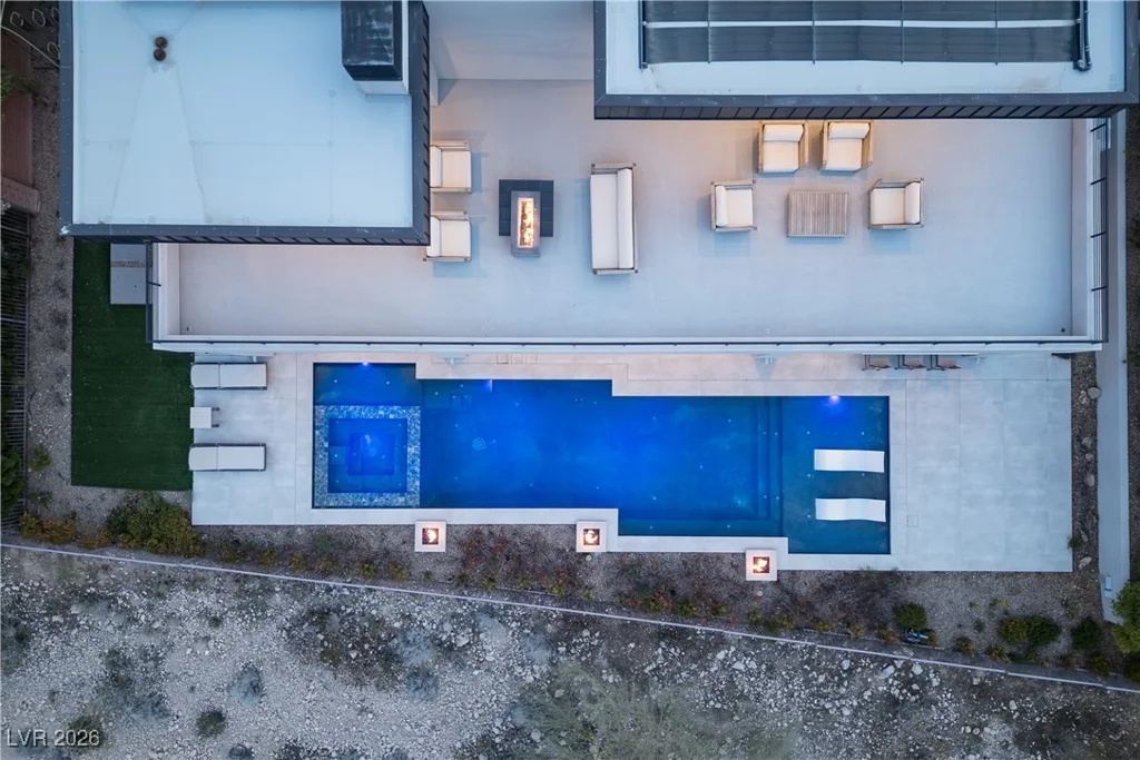 8 Sun Glow, Las Vegas, NV 89135