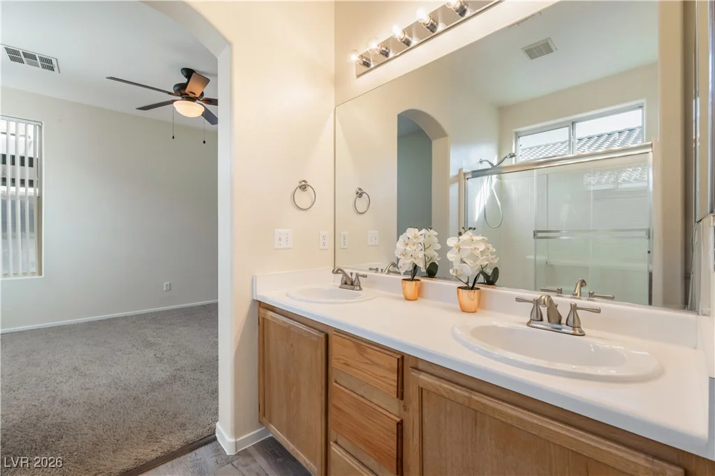 2528 Living Rock, Las Vegas, NV 89106