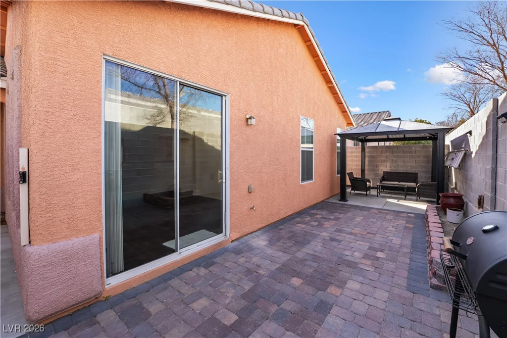 2528 Living Rock, Las Vegas, NV 89106